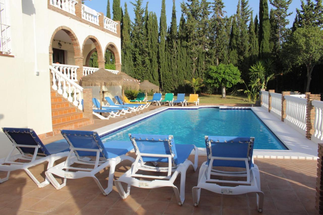 Beautiful 9 Bedroom With And Pool. Villa Málaga