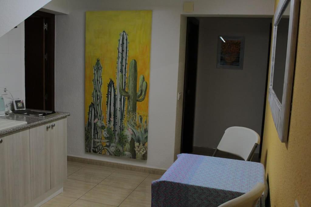 Villa Beautiful 9 Bedroom With And Pool. *